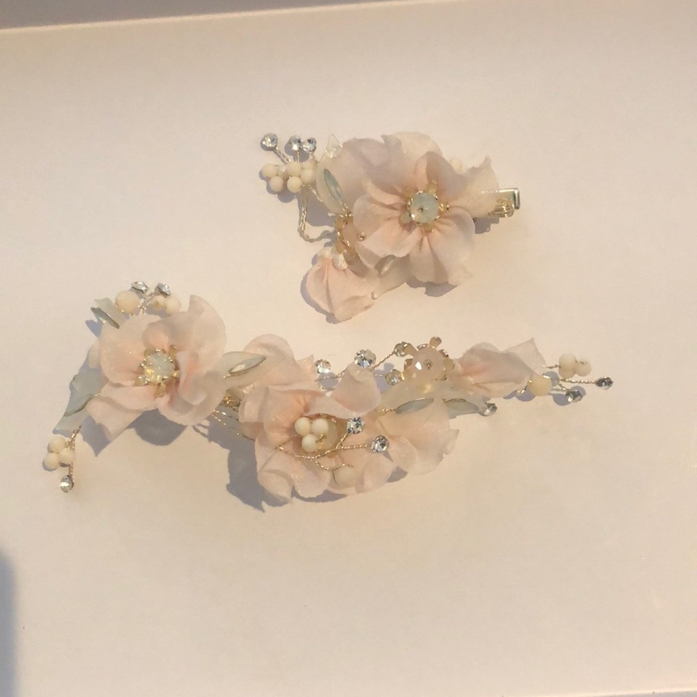 Twigs & Honey: Soft cherry blossom hair piece